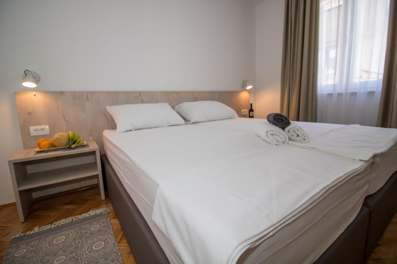 Ninas Apartments Mostar Esterno foto